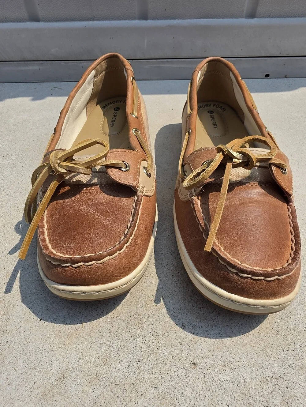 Sperry Women's Brown Leather Boat Shoes with Tan Laces